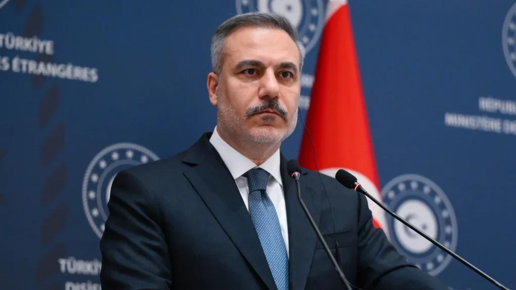 Turqia: Armatosja e ishujve grekë në Egje është kërcënim